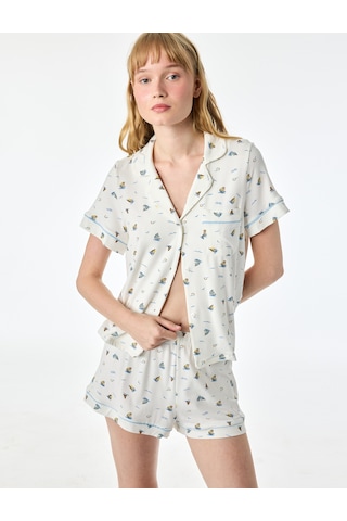 Koton Modal Kumaş Rahat Kalıp Kısa Kollu Gömlek Yaka Şortlu Pijama Takımı Ekru Desenli 6slk40124mk