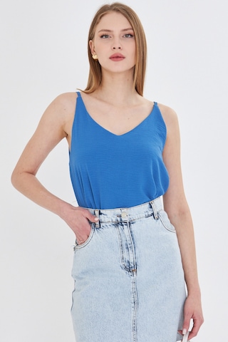 Armonika Kadın Mavi Keten Görünümlü Askılı Bluz Arm-24y001064