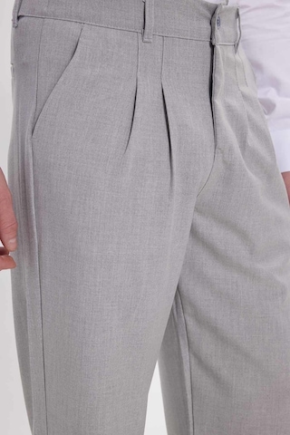 Tudors Erkek Regular Fit Klasik Kesim Normal Bel Geniş Paça Gri Pantolon-40338 gri