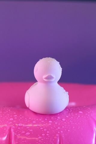 Purely Yours Şarj Edilebilir Silikon Lucky Duck Vibratör Lila