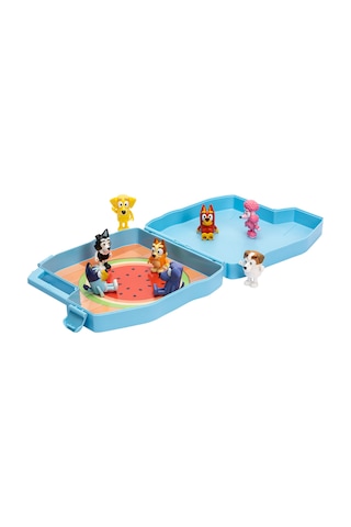 Bluey Delüks Taşıma Çantası Ve 8'li Figür Set 17638