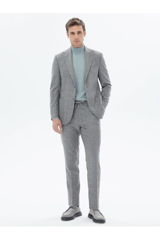 Gri Çizgili Modern Fit Yün Karışımlı Takım Elbise Gri