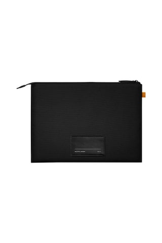 Native Uninon W.f.a Sleeve Serisi Su Geçirmez 16 İnç Apple MacBook Uyumlu Çantası Çanta Native Union - Siyah Native Uninon W.f.a Sleeve Serisi Su Geçirmez 16 İnç Apple MacBook Uyumlu Çantası Çanta Native Union - Siyah