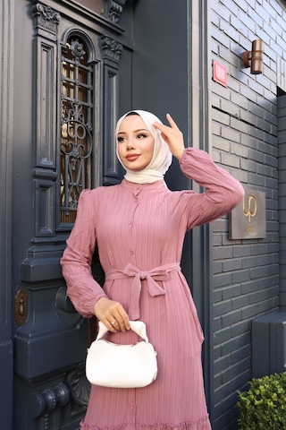 Kadın Gül Kurusu Boydan Düğmeli Eteği Piliseli Kuşaklı Lara Keten Uzun Tesettür Elbise Gül Kurusu