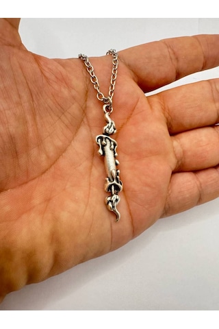 Mumdaki Hayalet Figürlü Unisex Kolye 60 Cm Zincirli Gotik Ve Gizem Temalı Aksesuar Çok renkli