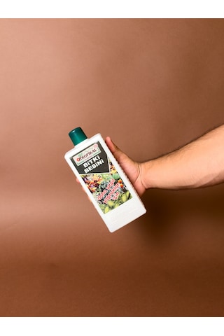 Daha Yeşil Yapraklar İçin Bitki Besini 1000 Ml Sıvı Bitki Gübresi