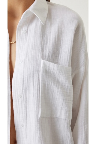 Kadın Oversize Basic Cepli Müslin Gömlek Beyaz