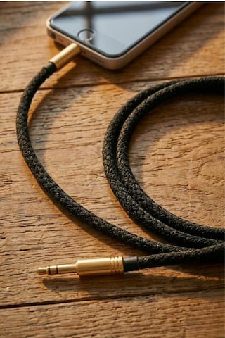 R211c 3.5 Mm Jack Aux To Aux İp Örgülü Hasır Gold Uç Ses Aktarım Kablosu Siyah