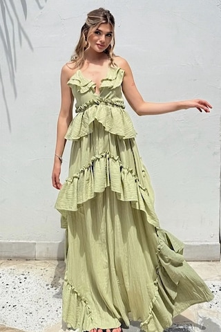 Fashion Cocktail İp Bağlama Askılı Fırfırlı Hacimli Dalgalı Hareketli Yırtmaçsız Maxi Uzun Yazlık Sahil Tatil Elbise Haki