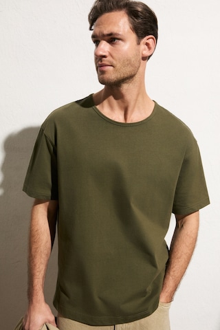 Grimelange Axıon Erkek %100 Organik Pamuklu Yuvarlak Yakalı Regular Fit Haki T-shirt