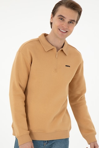 U.S. Polo Assn. Erkek Comfort Fit Yarım Fermuarlı Camel Basic Sweatshirt 50298265-VR015