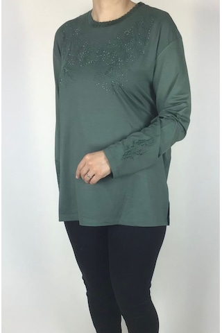 Kadın Likralı Turlu Viskon Büyük Beden Yaka Ve Kolağzı Taşlı Ve İşlemeli Bluz Mint Yeşili