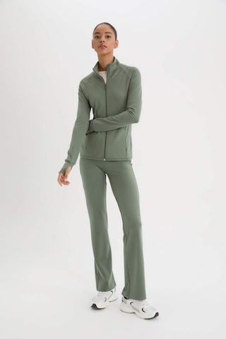 DeFactoFit Fitted Dik Yaka Çift Cepli Fermuarlı Sporcu Hırka B3985AX25SPKH458 Haki