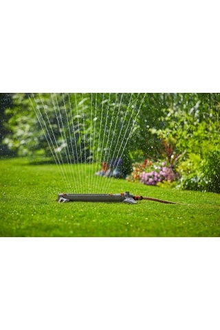 Gardena 18714 Aquazoom L Salınımlı Yağmurlama Sistemi