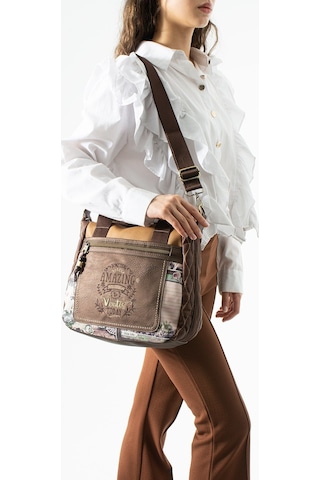 Ventıs Qualıty Ventis Amazing Vintage Kadın Omuz Çantası Çok Bölmeli Desenli Tasarım Kapitone Kahverengi Model: 571-21d