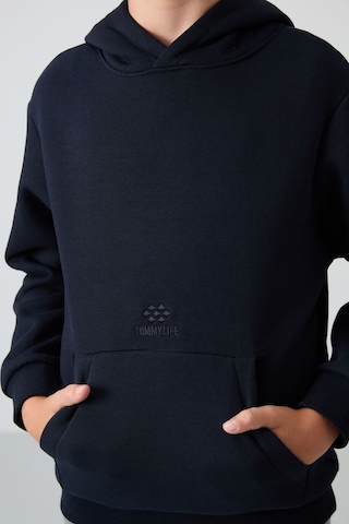 Tommylife Tommy Life Lacivert Pamuklu Kalın İçi Tüylü Yumuşak Dokulu Standart Fit Baskılı Erkek Çocuk Sweatshirt - 11215 Lacivert