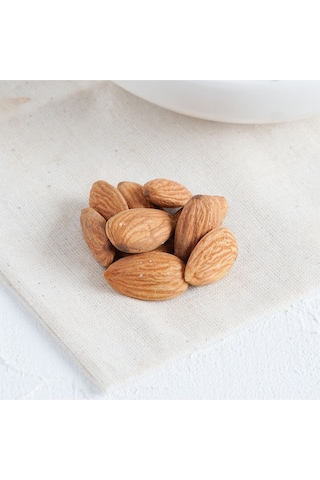 Bulutlar Kuruyemiş Badem Içi Kavrulmuş 100 Gr-tuzlu 100 G