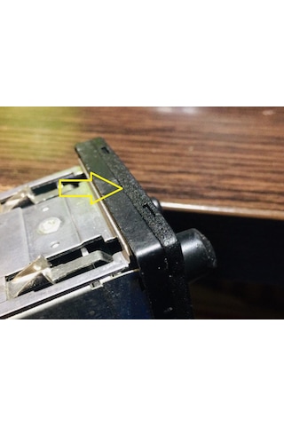 Bmw E30 E32 E34 E36 Teyp Radyo Kenar Çıtası 65126907823