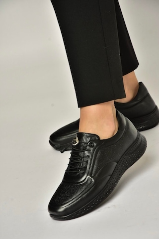 Fox Shoes Y999255803 Siyah Hakiki Deri Kadın Spor Ayakkabı Sneakers Siyah