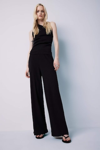 DeFacto Slim Fit Dar Kesim Fitilli Kaşkorse Basic Düz Pantolon E5783AX25SPBK81