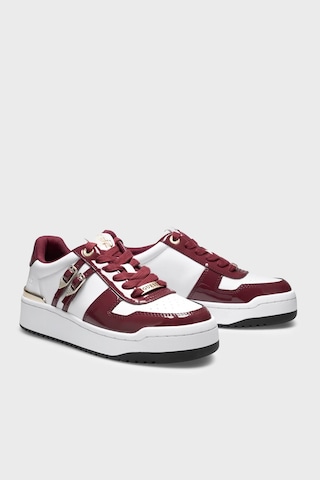 Guess Maggnet Logolu Sneaker Ayakkabı Flfmagele12 Kadın Ayakkabı Flfmag Ele12 Wıne Bordo