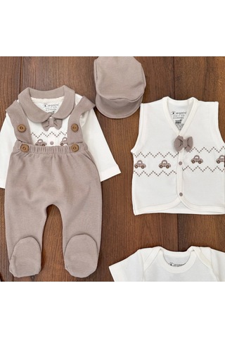 Araba Desenli Papyonlu 10 Parça Erkek Bebek Hastane Çıkışı Kutulu %100 Pamuk Kahverengi