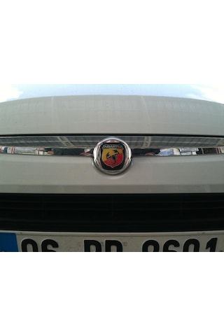 Punto Evo Abarth Logo Ön Rozet
