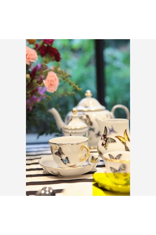 Beyaz Porselen Çay Fincanı 240 Ml