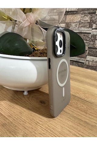 15 Promax Magsafe Destekli Darbe Korumalı Slikon Kılıf Gri
