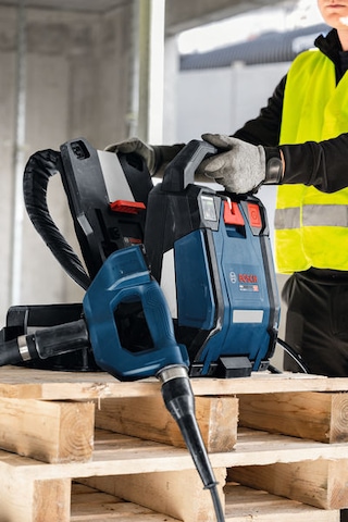 Bosch Pro GPU18V2DI Beton Vibratörü Güç Ünitesi - 06019P9000