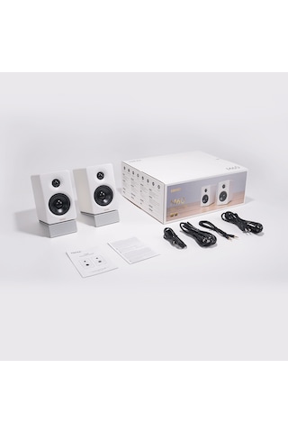 Edifier M60 Multimedia Kompakt Masaüstü Bluetooth Hoparlör - Beyaz Alüminyum Stand
