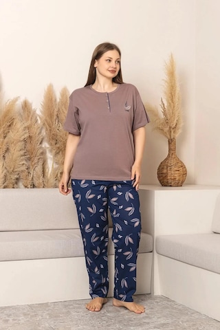 Sude Kadın Büyük Beden Düğme Yaka Penye Likralı Kısa Kol İnce Pijama Takımı P284 - 1 Adet Kahverengi