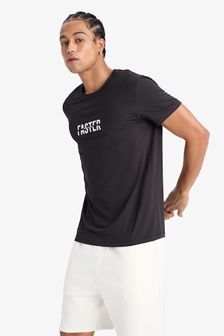 DeFactoFit Hızlı Kuruyan Slim Fit Dar Kesim Bisiklet Yaka Baskılı Sporcu Kısa Kollu Tişört F2762AX25SPBK81