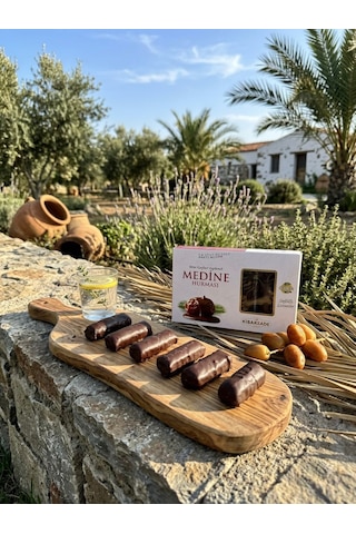 Çikolata Kaplamalı Medine Hurma Şekeri - 125 Gr