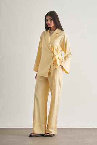 Mizalle Keten Karışımlı Anvelop Bağlı Sarı Kimono Ceket Sari