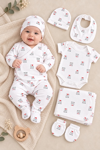 Sitilin Kız Erkek Bebek 7'li Hastane Çıkışı Seti I Love Mom Dad Kalp Desenli Yenidoğan Battaniyeli Zıbın Takımı Stl7299 Beyaz