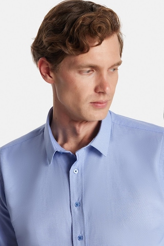 Tudors Modern Slim Fit Uzun Kollu Pamuklu Kolay Ütü Armürlü Mavi Erkek Gömlek-32640 Mavi