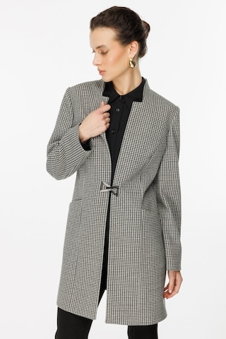 Kazayağı Desenli Metal Aksesuarlı Kaban Trençkot Ekol Siyah