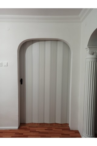 Sarpaş Katlanır Akordiyon Pvc Kapı-Camlı-Karaağaç 12 Mm