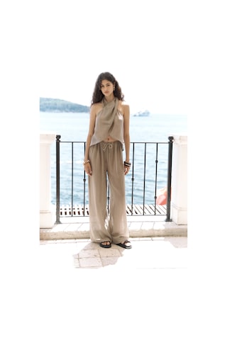 Mai Collection Mai Studios Co. Cadhas Boyundan Bağlamalı Haki Crop Pantolon Takım Haki