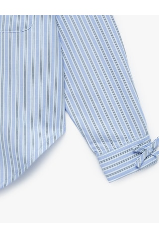 Koton Fiyonk Detaylı Uzun Kollu Gömlek Yaka Oversize Çizgili Gömlek Mavi Çizgili 7wkg60014aw