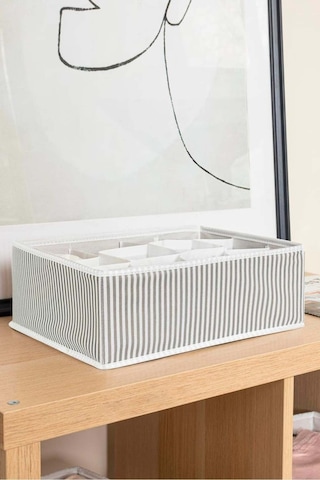 12 Bölmeli Çekmece Düzenleyici Desenli