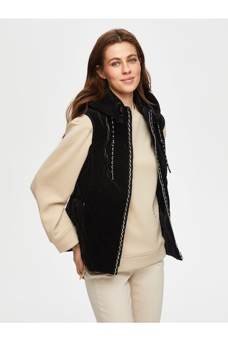 Gold Şerit Detaylı Kadife Görünümlü Kapitone Yelek 004 Us25kyl00410 Siyah