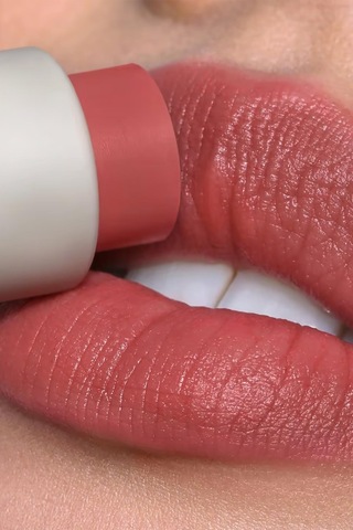 Refy Lip Blush Nemlendirici Ve Doğal Bitişli Ruj Orchid 4.7 G