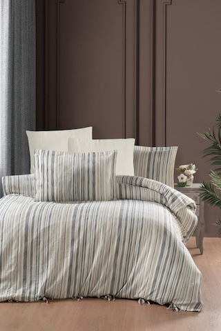 Jakarlı Çift Kişilik Nevresim Takımı Club Bej