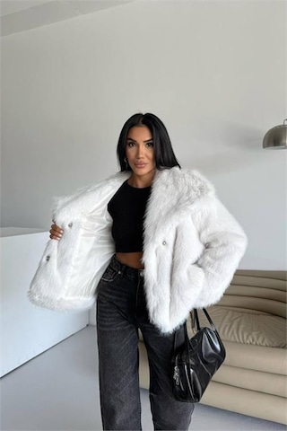 Neşeli Butik Kadın İçi Astarlı İthal Kürk Kaban Nbg111 Ekru