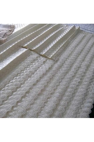 Ceylan Home Dolap İçi Kapitone Güpürlü Güpürsüz Raf Örtüsü Beyaz 001 Ceylan Home Dolap İçi Kapitone Güpürlü Güpürsüz Raf Örtüsü Beyaz 001