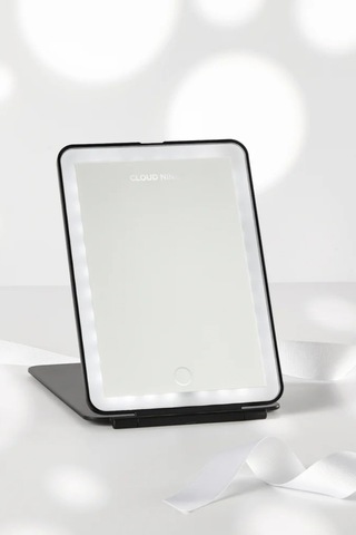 Cloud Nine Vanity Makyaj Aynası, 3 Led Işık Ayarı, Şarj Edilebilir Ve Seyahat Dostu Makyaj Aynaları Siyah