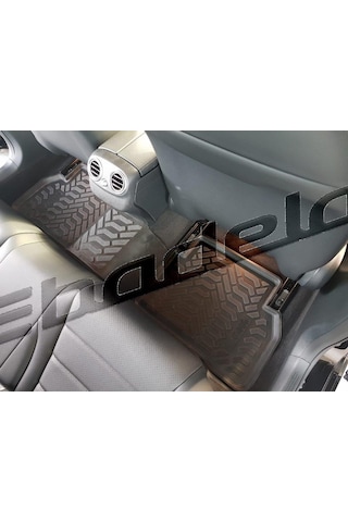 Mercedes C Serisi W205 Havuzlu 3D Paspası 1.Kalite Araca Özel