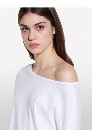 Sisley Modal Karışımlı Kayık Yaka Regular Fit T-shirt Kadın Beyaz T-shirt - 325p3qu4l12ee